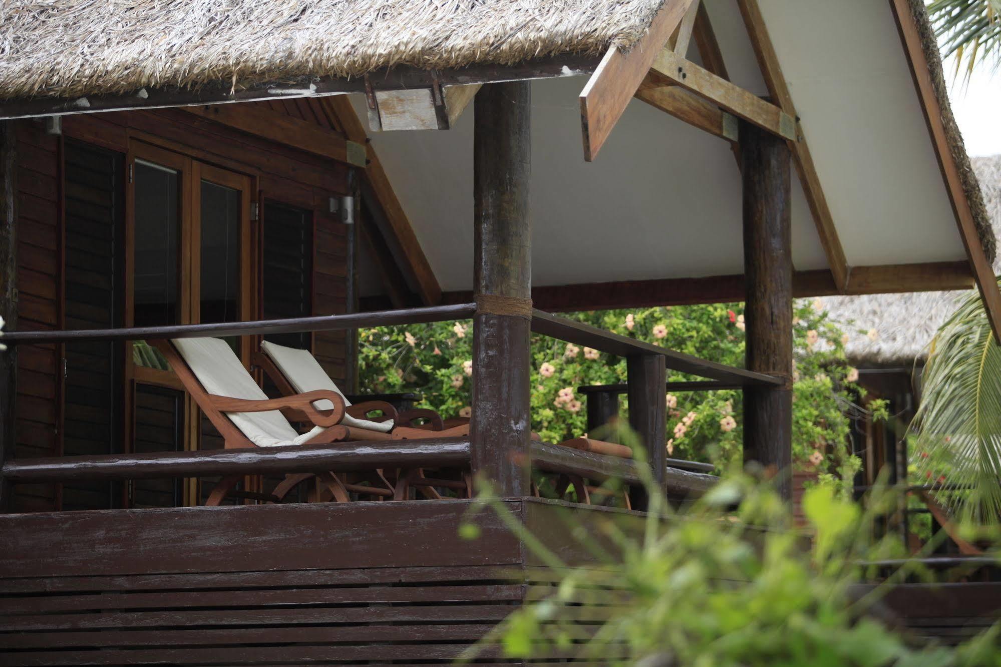 Viwa Island Resort Екстериор снимка